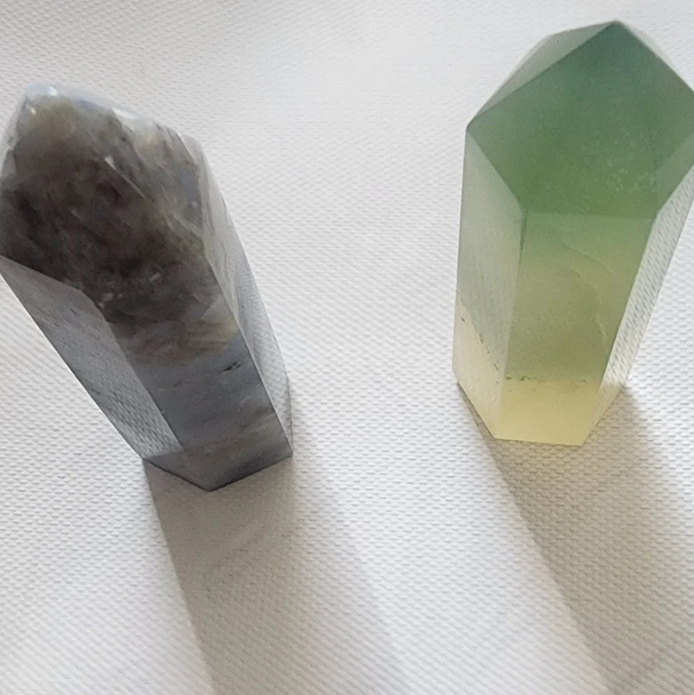 1 Blue Calcite And 1 Fluorite  Tower # 1 Natural And Authentic
